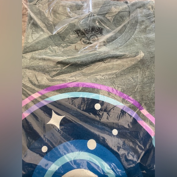 Pokémon Go Fest Shirt - new with tags. Size: L - Picture 2 of 3